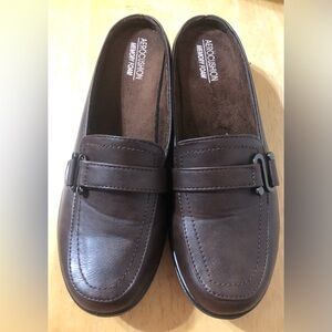 Aerocushion Memory Foam Ladies Size 9 Brown Slide Loafers Women’s Work Shoes